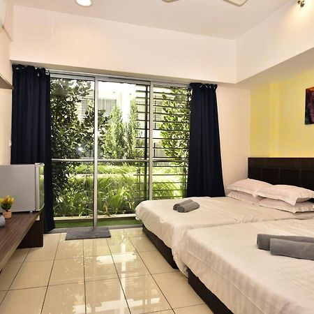 H&F Homestay The Two Owls Nest Aeropod Sovo Studio Room - 2 Queen Bed - Near Airport - Free Parking Kota Kinabalu Exteriör bild